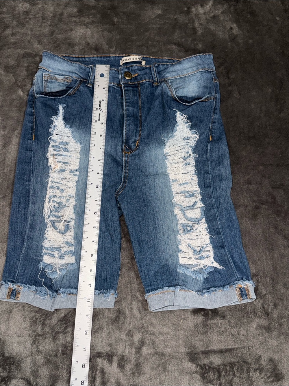 Amarith Women’s Distressed Denim Bermuda Shorts Rolled Hem Blue Size L - Picture 2 of 6